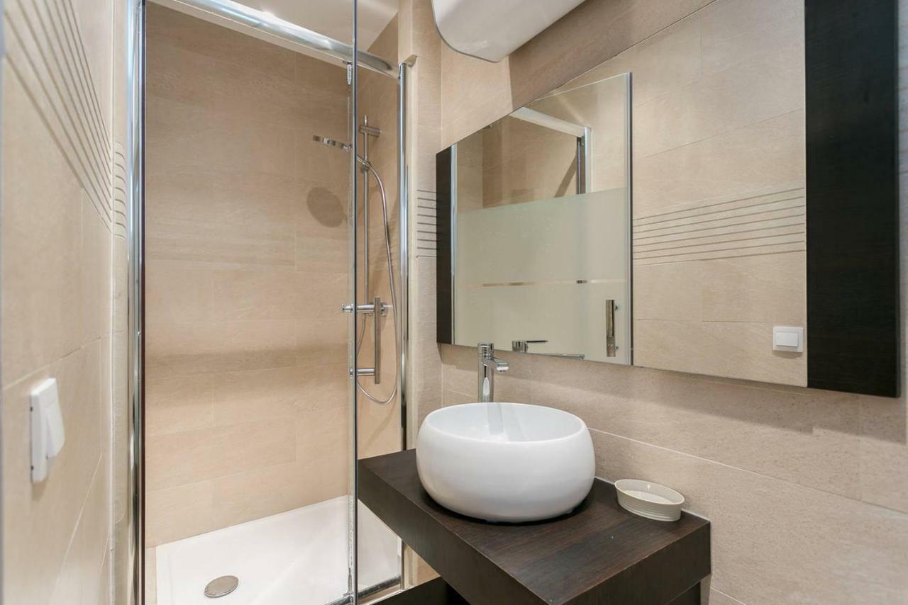 Charmant Studio Neuf Proche Des Invalides Apartment Paris Exterior photo